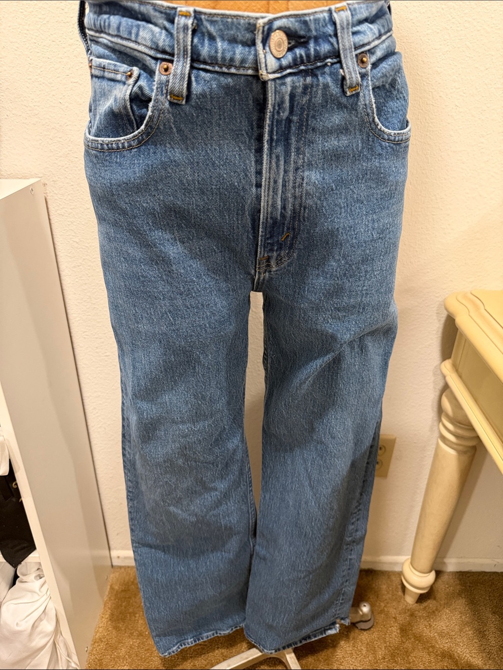 Abercrombie & Fitch High Rise 90s Relaxed Jean